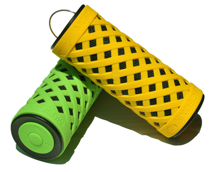2 in 1 Wireless Bluetooth 4.0 Speaker Water Resistant Power Bank for Mobile Phone / Tablet / Laptop